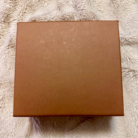 EUC Unique Louis Vuitton Small Box 5” x 5.5” x 2.75” - Picture 8 of 10